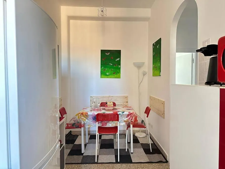 Aura Home - Grazioso Appartamento Vicino Alla Metro A E C Rome Italy