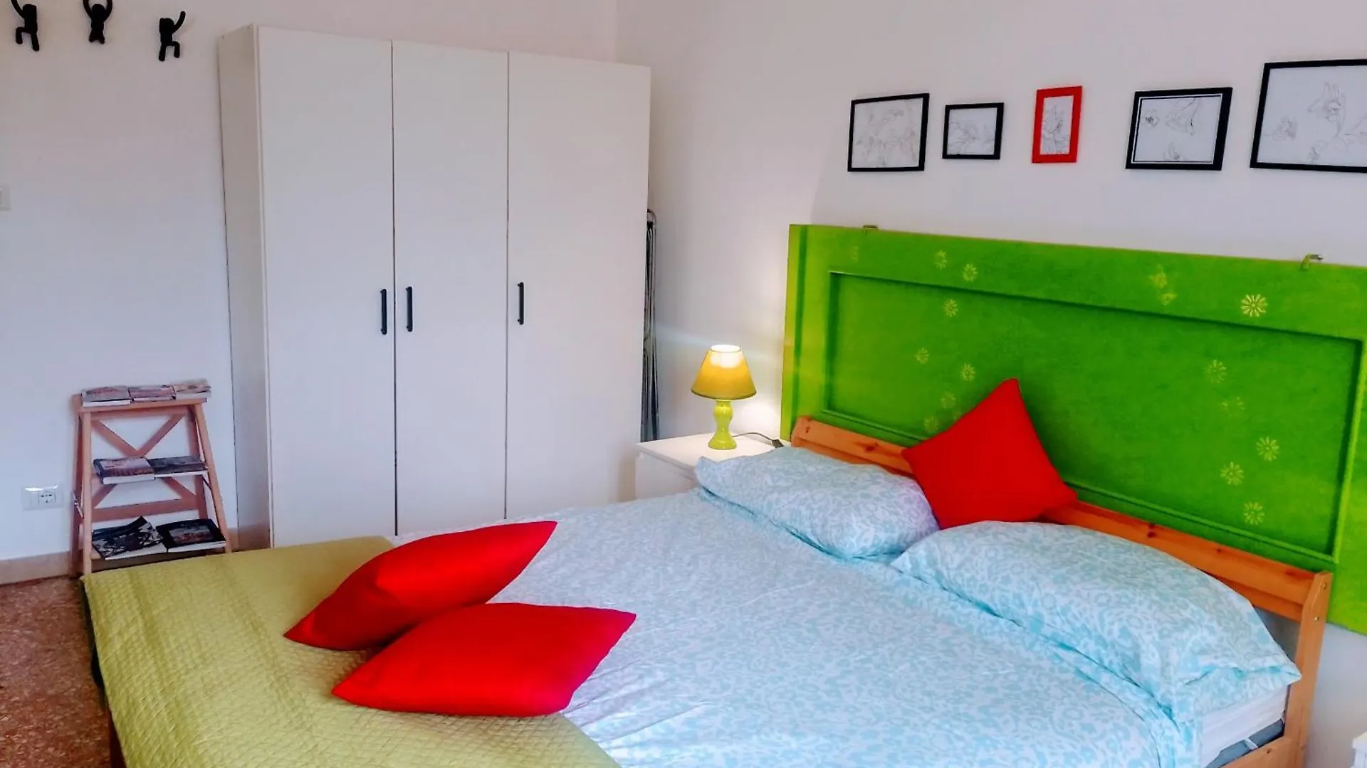 Apartment Aura Home - Grazioso Appartamento Vicino Alla Metro A E C Rome